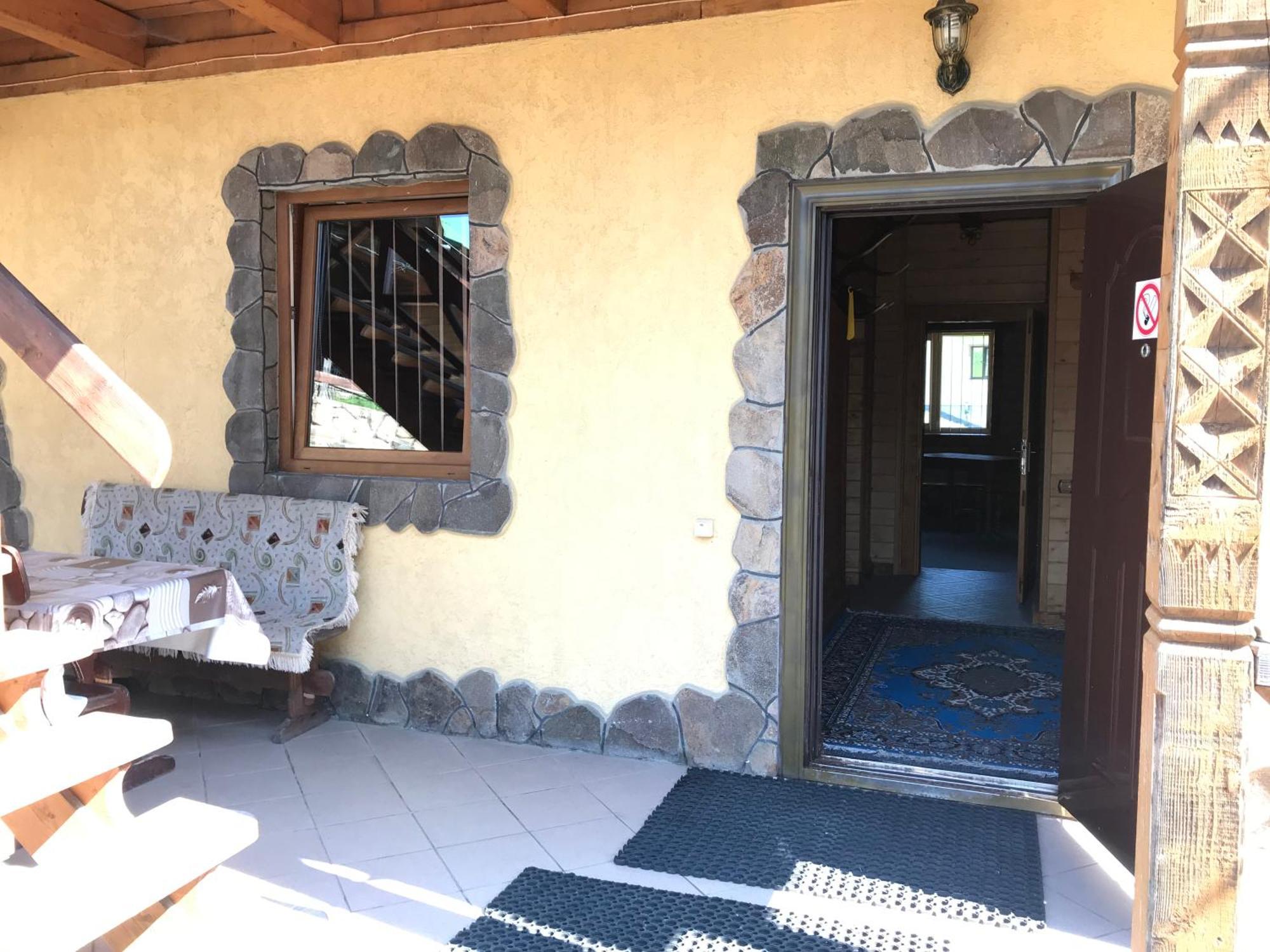Trembita Готель Yablunytsya Exterior photo